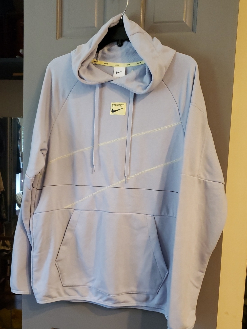 Nike Dry Fit Pullover Hoodie M Sleeve Cell Phone Pocket